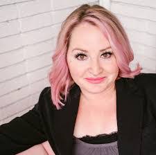 Alicia Pinder's Instagram, Twitter & Facebook