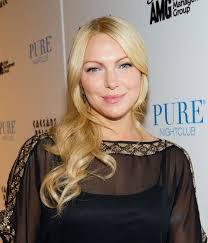 How tall is laura prepon height and weight? Laura Prepon Celebrating Her Birthday At The Pure Nightclub Hawtcelebs