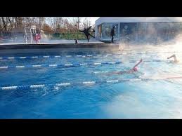 Strasbourg Un Temps Pour Nager Dehors A La Piscine Du Wacken Youtube