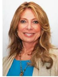 El presidente electo, Guillermo Lasso, anunció que la actual embajadora de  Ecuador en Estados Unidos, Ivonne Baki, continuará en funciones durante su  mandato. En marzo el 2020, bajo la dirección de Baki