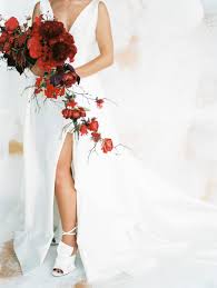 If you are looking for wedding flowers in philadelphia, look no further than robertson's flowers & events. Bride S Tips Wedding Bouquet Trends For Brides With A Fine Art Aesthetics Du Soleil Photographie Bridal Looks Wedding Bridal Bouquets Wedding