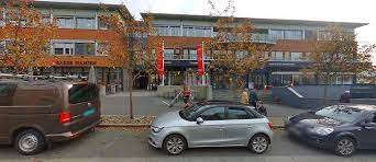 Røa is a neighbourhood and a former administrative borough of the city of oslo, norway. Meny Roa Oslo Bedrift Gulesider No