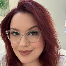 Everyone loved the Charlie and Edgar show. The doll looked all too real,  and it was no accident. Charlie MacCarthy's mouth never moved a bit. His  Edgar doll was chubby, larger than