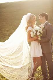 I Saw A Photo Of A Short Wedding Dress And A Long Veil And I Love It But I Want Some Op Short Wedding Dress Long Veil Wedding Long Wedding Dresses