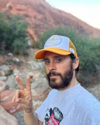 Sofia Di Stefano (@SofiaDiStefan17)