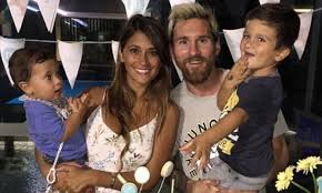 Jun 27, 2021 · تتم مراجعة كافة التعليقات ،وتنشر في حال الموافقة عليها فقط. ØµÙˆØ±Ø© Ù…ÙŠØ³ÙŠ ÙˆØ²ÙˆØ¬ØªÙ‡ Ø£Ù†ØªÙˆÙ†ÙŠÙ„Ø§ ÙŠØ¤ÙƒØ¯Ø§Ù† Ø¹Ù„Ù‰ Ù‚ÙˆØ© Ø¹Ù„Ø§Ù‚ØªÙ‡Ù…Ø§ Ø³Ø¨ÙˆØ±Øª 360