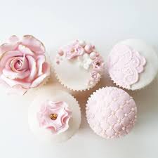 This box takes 3 sheets of cardstock to assemble and will fit one standard size cupcake. Pink White Gold Cupcakes Fondant Cupcakes Beautiful Cupcakes Fondant Cupcake Toppers
