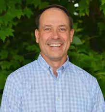 Happy belated birthday to Dr. Scott Clinard! Scott celebrated his birthday  over the weekend, but we are celebrating today in office! We are grateful  for our compassionate and thoughtful boss! If you