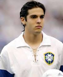 Si c kounya neg isit tap chache yon non pou bay towo sa wi, e la pou wè nèg  kap joure vinicius yo c 2015 yap gad football