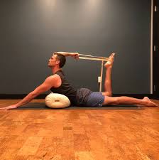 605 Vpodoban 25 Komentariv Matt Phippen Mattphippen V Instagram Ekapadadhanurasana Variation Bolster A Restorative Yoga Poses Yoga Poses Yoga Asanas