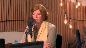 U koos de naam petra omdat het grieks is voor 'rots'; Petra De Sutter Te Gast Bij De Madammen Over Over Leven Youtube