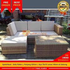 Sofa l untuk ruang tamu minimalis model sofa l sangat pas digunakan untuk kamu yang memiliki ruang tamu dengan luas yang terbatas, tapi membutuhkan kapasitas tempat duduk yang lebih. Sofa Rotan Sintetis Eksklusif Model L Untuk Ruang Tamu Keluarga Rangka Besi Terbaru Agustus 2021 Harga Murah Kualitas Terjamin Blibli