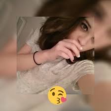 Olivia Oakes (@Livoakes13)