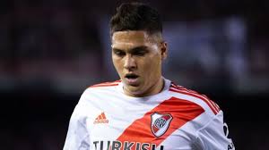 El colombiano subió una imagen junto a una peculiar frase. Juan Fernando Quintero El Caso De Desaparicion Forzada Que Involucra Al Futbolista Colombiano Y Al Comandante Del Ejercito De Su Pais Bbc News Mundo