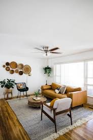 12 Earthy Interior Designs For Living Room If You Want To Feel Down On Earth Yet Modern At You Modern Boho Living Room Minimalist Living Room Boho Living Room