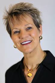 Kathy Gage's Instagram, Twitter & Facebook