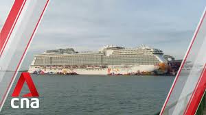 Singapore has announced that it will launch pleasure cruises that don't actually visit any ports in november 2020. Singapore S First Cruise To Nowhere Sets Sail Youtube