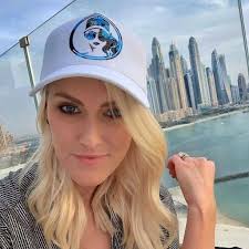 Simone Biles Forever Fans ✓