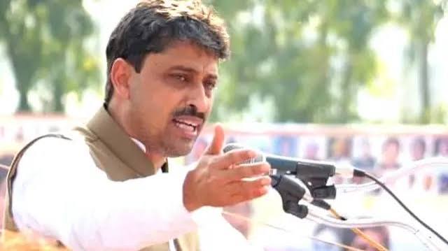 इमरान मसूद कांग्रेस छोड़ अखिलेश यादव के साथ आए, क्या होगा असर?- प्रेस रिव्यू - BBC News हिंदी