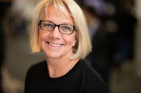 The IIAR> Institute of Influencer & Analyst Relations: The IIAR> is a  not-for-profit organisation established to raise awareness of analyst  relations and the value of industry analysts, promote best practice amongst  analyst