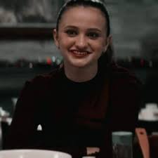 Lila Barton's Instagram, Twitter & Facebook