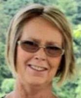 Christine Breault's Instagram, Twitter & Facebook