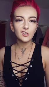 Esther Speller (@estherspeller)