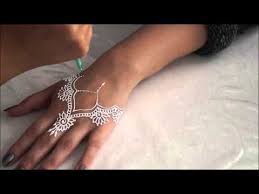 White Henna Tutorial Ssaadmalek Lilostuff Henna Tutorial White Henna White Henna Designs