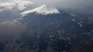 What Would Happen If Mount Fuji Erupted For The First Time In 307 Years Quartz