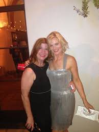 She made the bulk of her career on television, and she's best known for sleeping dogs … Melinda Page Hamilton Startseite Facebook