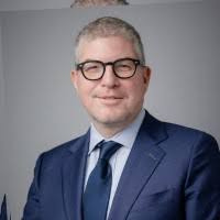 1400+ "Redinger" profiles