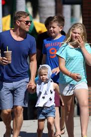 Barlow wrote about the pain of losing his daughter in his autobiography, a better me. Gary Barlow Familienurlaub In La Gala De