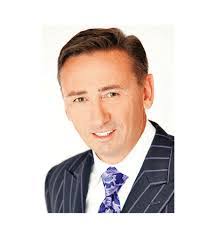 Chris Leader's Instagram, Twitter & Facebook