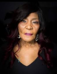 Rena Chambers's Instagram, Twitter & Facebook