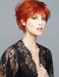 20 Coupes Pour Cheveux Fins Qui Rajeunissent Cheveux Courts Coupe Cheveux Fins Coupe De Cheveux