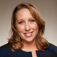 Donna Marthaler's Instagram, Twitter & Facebook