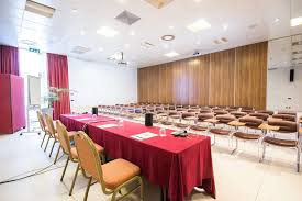 Assicurazione sanitaria per tutto il soggiorno, in collaborazione con i nostri partner axa.ristrutturato di recente, il best western modena district è un hotel comodo e. Hotels In Campogalliano Modena 25 Off 1 Hotels With Lowest Rates