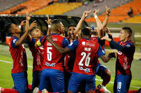 Deportes.canalrcn.com independiente medellín recibe este jueves en el atanasio girardot al deportes tolima en juego correspondiente al partido de ida de la gran final de la copa. Medellin Campeon De Copa Betplay 2002 Vencio A Tolima Por Penales Antena 2