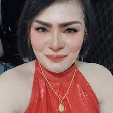 Today is my birthday, I just want a wish 🥹🥹🥹 . . . . . . . .  #jenniferlopez #alexandradaddario #AngelinaJolie #MeganFox #margotrobbie  #chrisevans #ChristianBale #AnneHathway #BrieLarson #ScarlettJohansson  #elizabetholsen #JenniferLopez ...