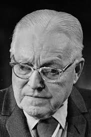 Break that glass ceiling': Omahan Marian Andersen has relished a life  filled with firsts