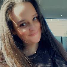 Kristina Mooney's Instagram, Twitter & Facebook