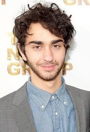 Recounts the dramatic story of the april 2013 terrorist attack at the boston marathon through the experiences of individuals whose lives were affected. Nickelodeon Star Alex Wolff Will Play Boston Bomber Dzhokhar Tsarnaev In Patriots Day Boston Bomber Nickelodeon Patriots Day