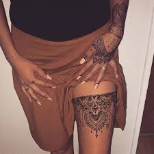 These epic henna tattoos and designs are everything you've ever wanted to know about the art of henna. 13 Amazing Thigh Henna Mehndi Tattoo Art Designs