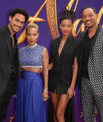 Pin By Avante Jewel Beauty Style On Inventando Moda Fashion Style Celebrity Couples Jada Pinkett Smith Will Smith