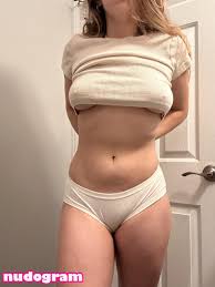 _Puff_Puff_  itspuffpuff  puffpuffcas Гола изтичане OnlyFans снимка 9 -  Nudogram v2.1