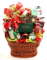 If You Are Going To Surprised Someone On His Her Special Date Occasion Like Birthday Anniversary Marriag Corporate Gift Baskets Corporate Gifts Gift Baskets