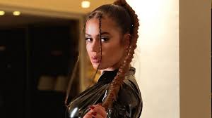 Influencers Archivos - Page 2 of 4 - Radioacktiva.com