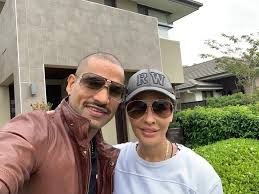 Shikhar dhawan wife, biography, daughter, family. Ayesha Mukherjee And Shikhar Dhawan Controversial Love Story Find Health Tips