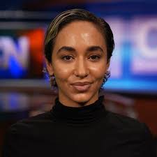 Natasha Yee's Instagram, Twitter & Facebook