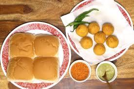 Boil 2 large potatoes that weigh about 350 grams. Vada Pav Recipe Street Style Swasthi S Recipes